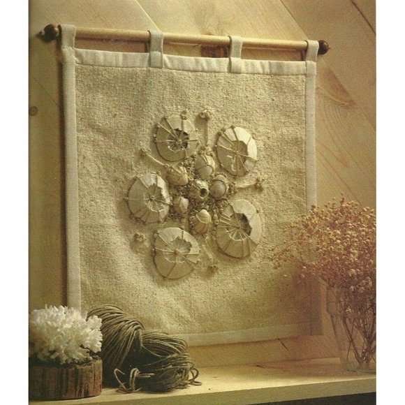 Better Homes and Gardens Embroidery 1978, Hardcover - Picture 8 of 11